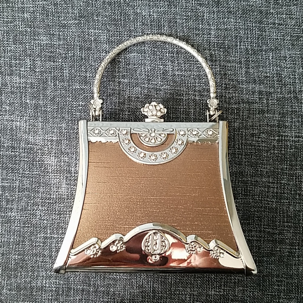 NWOT ELEGANT SMALL EVENING BAG